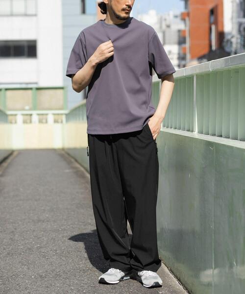 ITEMS URBANRESEARCH(アイテムズ アーバンリサーチ)の「『吸水速乾/毛玉防止/UVカット』PERFECTEX ハニカム クルーネックTシャツ(Tシャツ/カットソー・メンズ・ホワイト/チャコールグレー/イエロー・MEDIUM/LARGE)」の4枚目の写真
