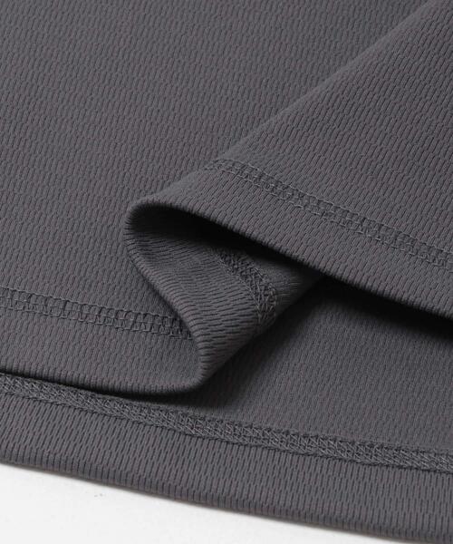 ITEMS URBANRESEARCH(アイテムズ アーバンリサーチ)の「『吸水速乾/毛玉防止/UVカット』PERFECTEX ハニカム クルーネックTシャツ(Tシャツ/カットソー・メンズ・ホワイト/チャコールグレー/イエロー・MEDIUM/LARGE)」の10枚目の写真