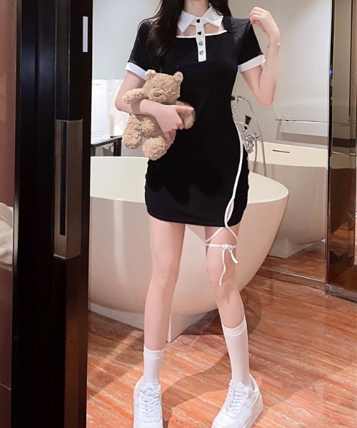 gossip!ロサンゼルス(ゴシップロサンゼルス)の「【Y2Kガーリー】 バイカラー襟付きハートボタンミニワンピース(ワンピース・レディース・ブラック・M)」の8枚目の写真