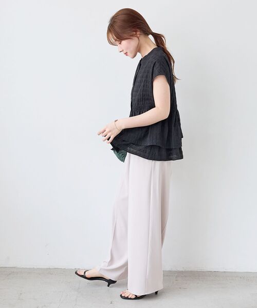 le.coeur blanc(ルクールブラン)の「シアーチェックペプラムブラウス(シャツ/ブラウス・レディース・オフホワイト/ブラック・38)」の20枚目の写真