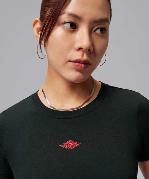JORDAN BRAND（ジョーダンブランド）の「ジョーダン フライト ウィメンズ Tシャツ / Jordan Flight Women's T-Shirt IV5348-010 Black（Tシャツ/カットソー・レディース・ブラック・M/S/L/XS/XL）」の10枚目の写真