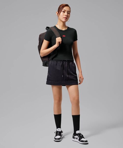 JORDAN BRAND（ジョーダンブランド）の「ジョーダン フライト ウィメンズ Tシャツ / Jordan Flight Women's T-Shirt IV5348-010 Black（Tシャツ/カットソー・レディース・ブラック・M/S/L/XS/XL）」の13枚目の写真