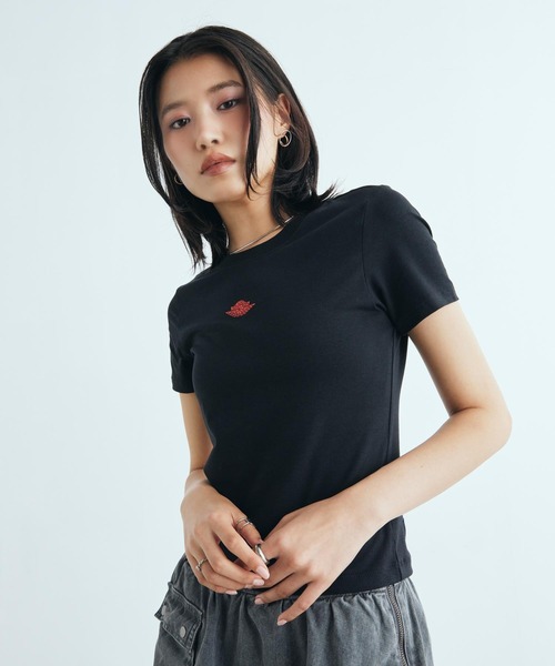 JORDAN BRAND（ジョーダンブランド）の「ジョーダン フライト ウィメンズ Tシャツ / Jordan Flight Women's T-Shirt IV5348-010 Black（Tシャツ/カットソー・レディース・ブラック・M/S/L/XS/XL）」の2枚目の写真