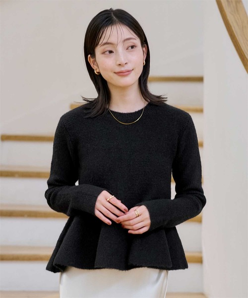 UR'S(ユアーズ)の「美シルエットペプラムニット(ニット/セーター・レディース・ホワイト/ライトグレー/ブラック/レッド/ピンク・L/M/S)」の16枚目の写真