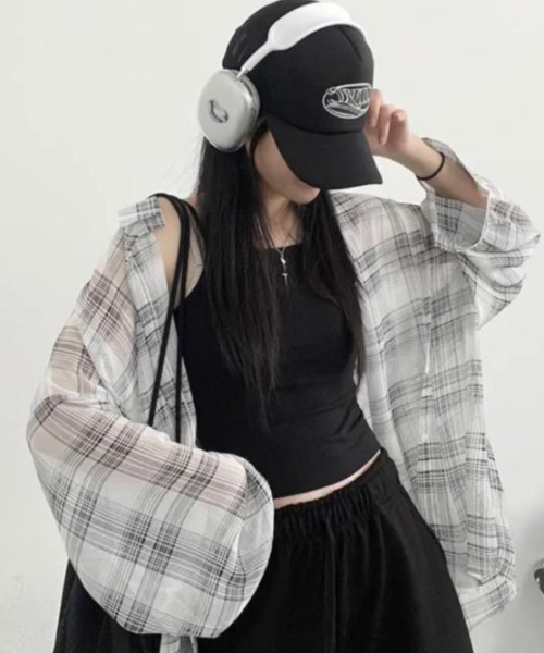 semplice（センプリチェ）の「シャツ【韓国ファッション】（シャツ/ブラウス・レディース・ホワイト/ブラック・F）」の2枚目の写真