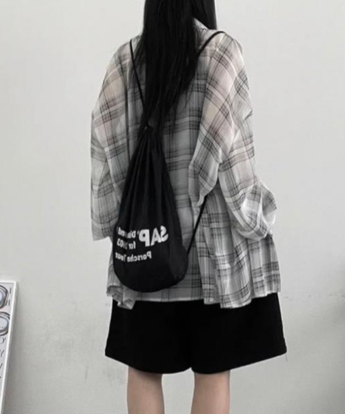 semplice（センプリチェ）の「シャツ【韓国ファッション】（シャツ/ブラウス・レディース・ホワイト/ブラック・F）」の5枚目の写真