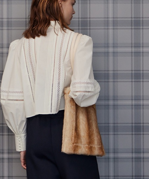 MAISON SPECIAL(メゾンスペシャル)の「MS Basic Fur Tote Bag/MSベーシックファートートバッグ(トートバッグ・レディース・ブラック/ベージュ/マルチ・FREE)」の3枚目の写真