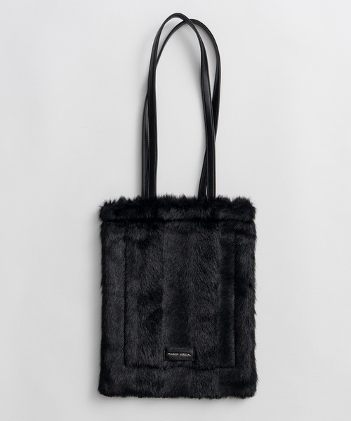 MAISON SPECIAL(メゾンスペシャル)の「MS Basic Fur Tote Bag/MSベーシックファートートバッグ(トートバッグ・レディース・ブラック/ベージュ/マルチ・FREE)」の2枚目の写真