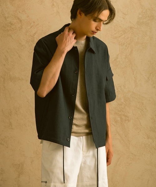 CIRCLEE（サークリー）の「CIRCLEE(サークリー)リネンシルクブレンド スキッパーシャツ（シャツ/ブラウス・メンズ・ネイビー・XL/L/M）」の9枚目の写真