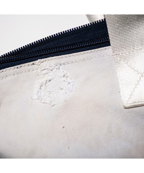 PUEBCO(プエブコ)の「VINTAGE POSTAL BAG CONVERTED TO TOTE W/ZIPPER(トートバッグ・メンズ・その他・ONE SIZE)」の3枚目の写真