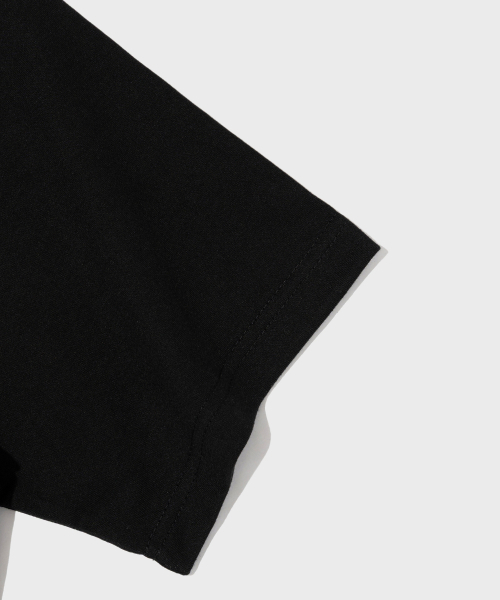 CARGOBROS FOR WOMAN(カーゴブロスフォーウィメン)の「Cサークル半袖Tシャツ(ブラック)(Tシャツ/カットソー・レディース・その他・SMALL/MEDIUM/LARGE/X-LARGE/2XL)」の4枚目の写真