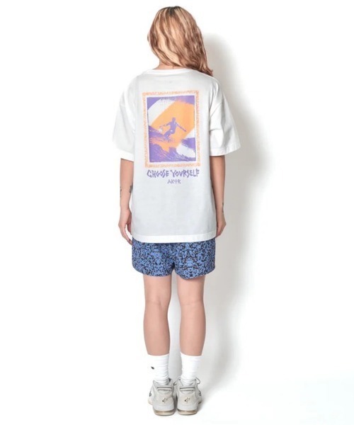 AKTR（アクター）の「AKTR TIDELINE PHOTO T/C LOOSE TEE (CH)（アクター タイドライン フォト T/C ルーズTシャツ）（Tシャツ/カットソー・メンズ・チャコールグレー/ホワイト/オリーブ・MEDIUM/LARGE/XX-LARGE/X-LARGE）」の13枚目の写真