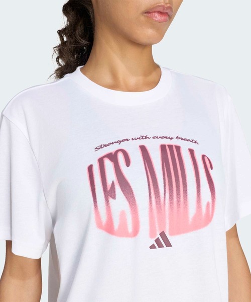 adidas(アディダス)の「LES MILLS マインド グラフィック Tシャツ / アディダス adidas(Tシャツ/カットソー・レディース・ホワイト系その他・MEDIUM/SMALL/X-LARGE/X-SMALL/LARGE/XX-LARGE)」の3枚目の写真