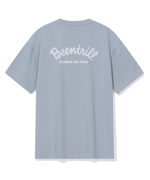BEENTRILL(ビントリル)の「カシーブロゴバックタイポグラフィックオーバーサイズ半袖Tシャツ(スカイブルー)(Tシャツ/カットソー・レディース・その他・MEDIUM/LARGE/X-LARGE/SMALL)」の2枚目の写真