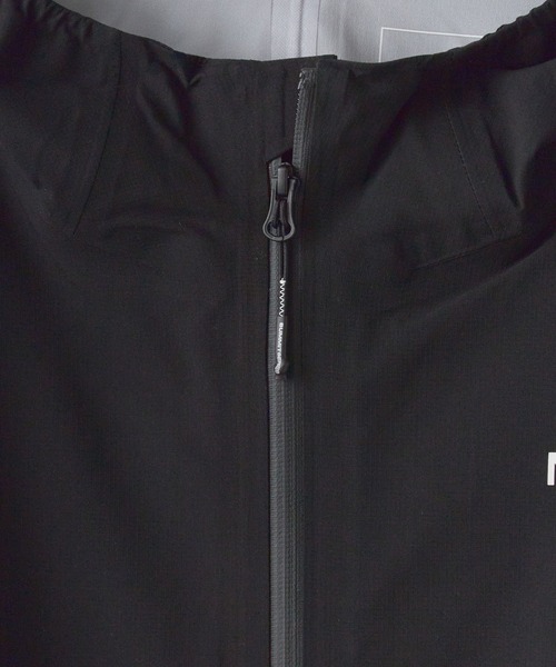 THE NORTH FACE(ザノースフェイス)の「日本未発売 THE NORTH FACE/ザ・ノースフェイス M SUMMIT SUPERIOR FUTURELIGHT JACKET(マウンテンパーカー・メンズ・ブラック・M/XL)」の11枚目の写真