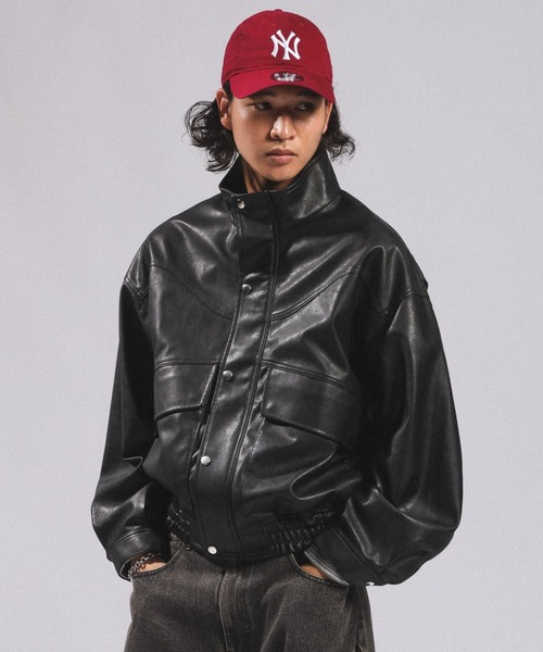 RAGEBLUE（レイジブルー）の「SYNTHETIC LEATHER  STAND NECK BOMBER JACKET/シンセティックレザースタンドネックボンバーブルゾン（ブルゾン・メンズ・ブラック・MEDIUM/LARGE）」の11枚目の写真