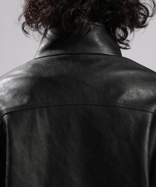 RAGEBLUE（レイジブルー）の「SYNTHETIC LEATHER  STAND NECK BOMBER JACKET/シンセティックレザースタンドネックボンバーブルゾン（ブルゾン・メンズ・ブラック・MEDIUM/LARGE）」の17枚目の写真