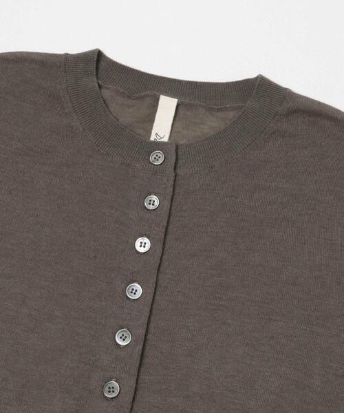 URBAN RESEARCH DOORS(アーバンリサーチドアーズ)の「Soft Wool Button Cardigan(カーディガン/ボレロ・レディース・ベージュ/グレー系その他・FREE)」の14枚目の写真