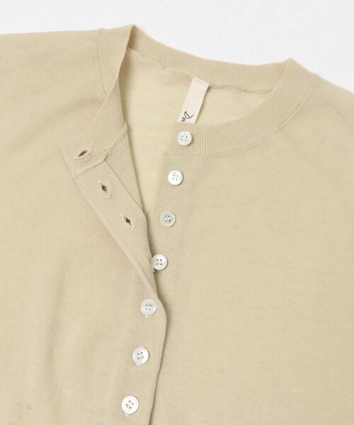 URBAN RESEARCH DOORS(アーバンリサーチドアーズ)の「Soft Wool Button Cardigan(カーディガン/ボレロ・レディース・ベージュ/グレー系その他・FREE)」の7枚目の写真