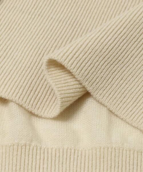 URBAN RESEARCH DOORS(アーバンリサーチドアーズ)の「Soft Wool Button Cardigan(カーディガン/ボレロ・レディース・ベージュ/グレー系その他・FREE)」の4枚目の写真