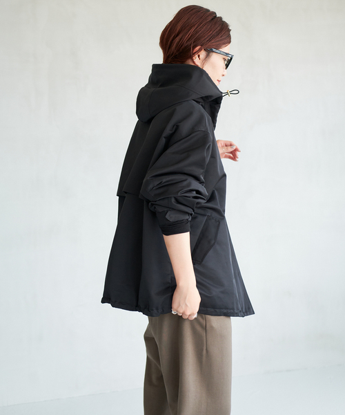 Spick & Span(スピックアンドスパン)の「《WEB限定 / 追加》撥水マウンテンパーカー(その他アウター・レディース・ブラウン/ブラック・38/36)」の3枚目の写真