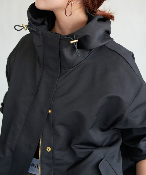 Spick & Span(スピックアンドスパン)の「《WEB限定 / 追加》撥水マウンテンパーカー(その他アウター・レディース・ブラウン/ブラック・38/36)」の6枚目の写真