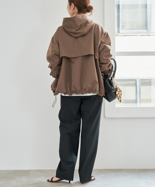 Spick & Span(スピックアンドスパン)の「《WEB限定 / 追加》撥水マウンテンパーカー(その他アウター・レディース・ブラウン/ブラック・38/36)」の18枚目の写真
