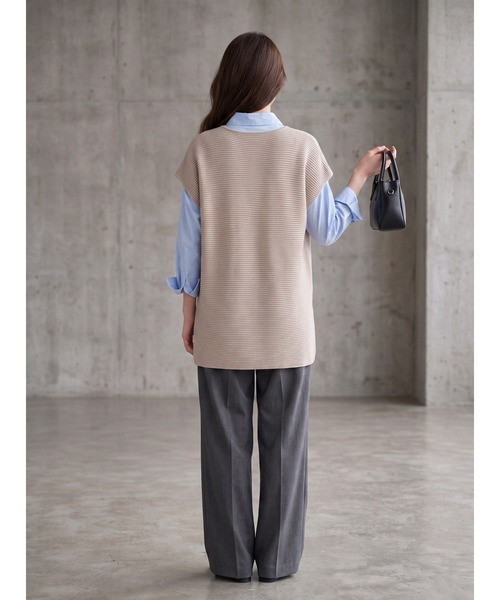 Sew loop(ソーループ)の「ニット風カットソー大きなチュニックベスト(ベスト・レディース・オートミール/アイボリー/ネイビー・FREE)」の10枚目の写真
