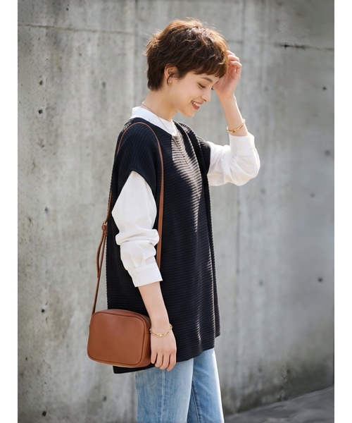 Sew loop(ソーループ)の「ニット風カットソー大きなチュニックベスト(ベスト・レディース・オートミール/アイボリー/ネイビー・FREE)」の19枚目の写真