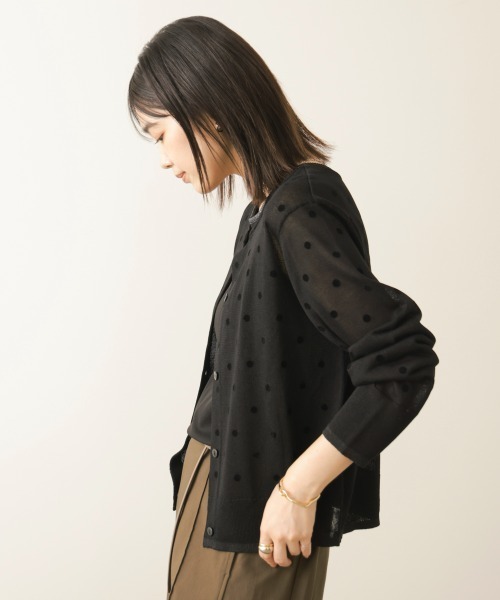 Bou Jeloud(ブージュルード)の「フロッキードットシアーカーディガン(シャツ/ブラウス・レディース・ブラック/チャコールグレー・38)」の11枚目の写真