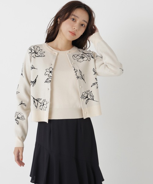 NATURAL BEAUTY BASIC(ナチュラルビューティーベーシック)の「フラワーモチーフアンサンブル(アンサンブル・レディース・ホワイト系その他/ブルー系その他2/ブラック系その他2・FREE)」の2枚目の写真
