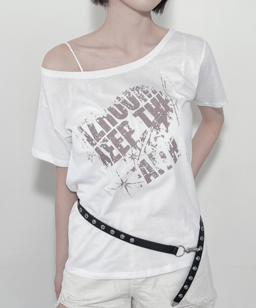 IZROOM(イズルーム)の「キープザボートネック半袖Tシャツ(ホワイト)(Tシャツ/カットソー・レディース・その他・FREE)」の1枚目の写真