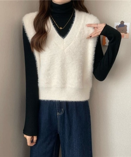 Beststore(ベストストア)の「シャギーニットベスト Vネック 重ね着 秋 冬 レディース(ベスト・レディース・ブラウン/ピンク/アイボリー/ミント/ホワイト/ブラック/レッド・FREE)」の10枚目の写真