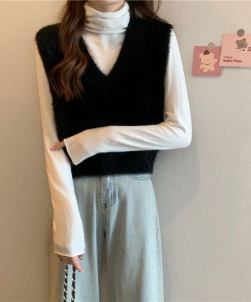Beststore(ベストストア)の「シャギーニットベスト Vネック 重ね着 秋 冬 レディース(ベスト・レディース・ブラウン/ピンク/アイボリー/ミント/ホワイト/ブラック/レッド・FREE)」の16枚目の写真