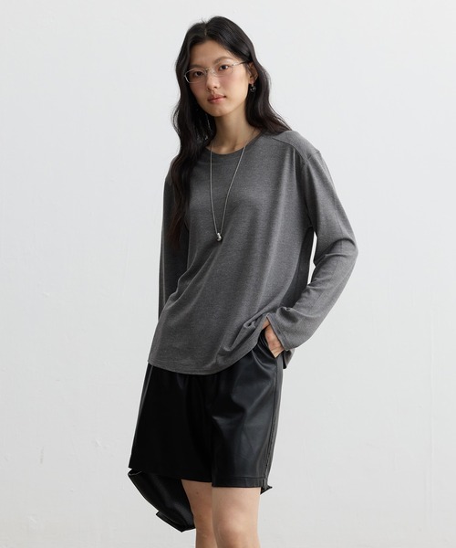 JOCOSA(ジョコサ)の「リネン混 やわらか長袖トップス(Tシャツ/カットソー・レディース・ブルー/チャコールグレー/アイボリー/ベージュ・FREE)」の3枚目の写真