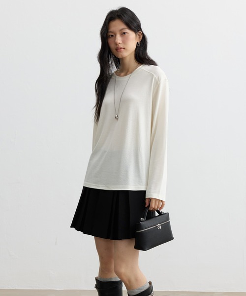 JOCOSA(ジョコサ)の「リネン混 やわらか長袖トップス(Tシャツ/カットソー・レディース・ブルー/チャコールグレー/アイボリー/ベージュ・FREE)」の2枚目の写真