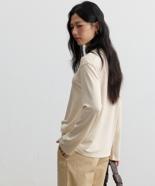 JOCOSA(ジョコサ)の「リネン混 やわらか長袖トップス(Tシャツ/カットソー・レディース・ブルー/チャコールグレー/アイボリー/ベージュ・FREE)」の8枚目の写真