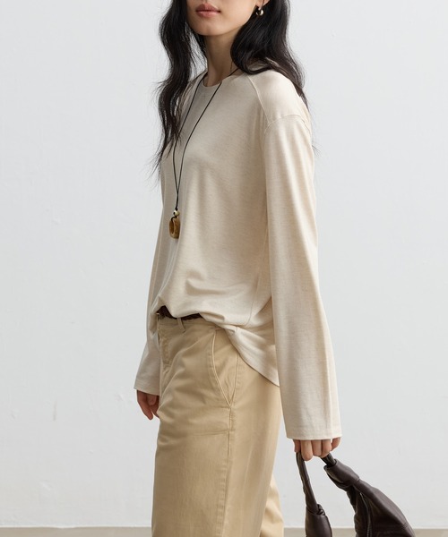JOCOSA(ジョコサ)の「リネン混 やわらか長袖トップス(Tシャツ/カットソー・レディース・ブルー/チャコールグレー/アイボリー/ベージュ・FREE)」の9枚目の写真