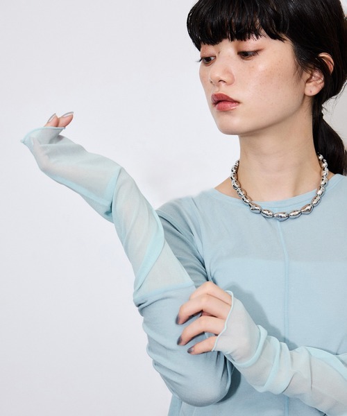 ADAM ET ROPE'(アダムエロペ)の「【サステナブル】エアリーシアーカフスカットソー(Tシャツ/カットソー・レディース・ホワイト/ベージュ/サックスブルー/ブラック・FREE)」の19枚目の写真