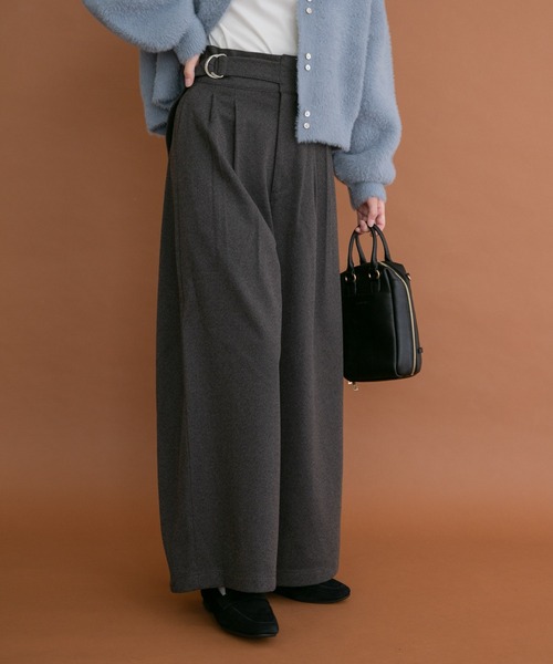 ITEMS URBANRESEARCH(アイテムズ アーバンリサーチ)の「アシメベルトデザインパンツ(その他パンツ・レディース・ブラック/ブラウン・SMALL/MEDIUM)」の6枚目の写真
