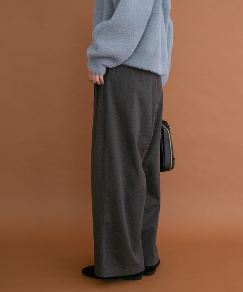 ITEMS URBANRESEARCH(アイテムズ アーバンリサーチ)の「アシメベルトデザインパンツ(その他パンツ・レディース・ブラック/ブラウン・SMALL/MEDIUM)」の7枚目の写真
