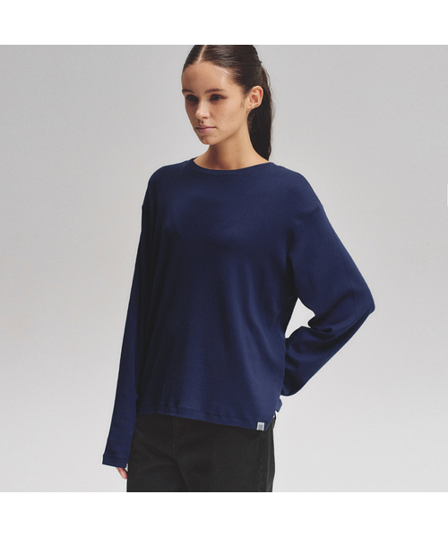 BLUEBRICK（ブルーブリック）の「Ease ロングTシャツ（4色展開）（Tシャツ/カットソー・レディース・ライトグレー/チャコールグレー/ブルー/アイボリー・FREE）」の4枚目の写真