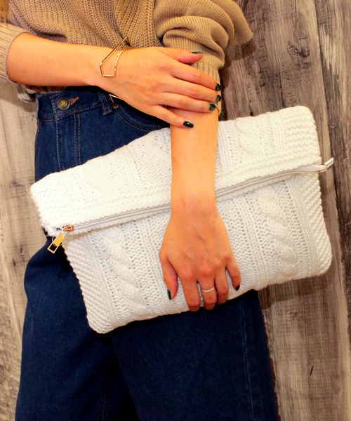 Chille anap（チルアナップ）の「ケーブルニットクラッチバッグ（クラッチバッグ・レディース・ブラック/グレー/ピンク/ホワイト・FREE）」の2枚目の写真
