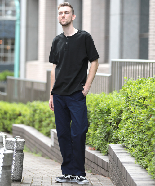 Denime（ドゥニーム）の「ツイルチノパンツ（チノパンツ・メンズ・ベージュ/ネイビー・MEDIUM/LARGE/X-LARGE）」の22枚目の写真