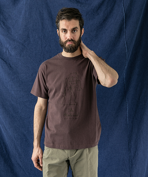 WORK NOT WORK URBAN RESEARCH（ワークノットワークアーバンリサーチ）の「WORK NOT WORK　MONKEY-3 刺繍Tシャツ（Tシャツ/カットソー・メンズ・ブラウン・LARGE/SMALL/MEDIUM）」の21枚目の写真