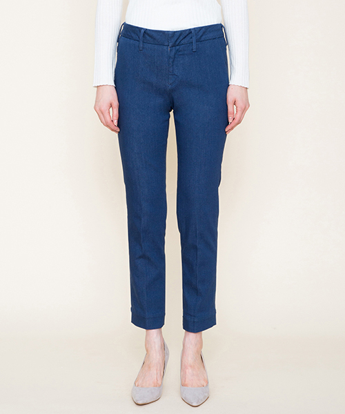 MARIEBELLE　JEAN（マリベルジーン）の「エバーインデイゴ スリムトラウザー デニムパンツ   BELLINI(ベリーニ)（デニムパンツ・レディース・ダークインディゴブルー/インディゴブルー・23inch/24inch/26inch/25inch/27inch）」の2枚目の写真