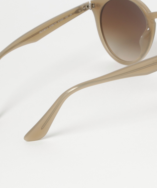 Ray-Ban(レイバン)の「RAYBAN(レイバン) サングラス/RB2180F (サングラス・レディース・ベージュ・FREE)」の7枚目の写真