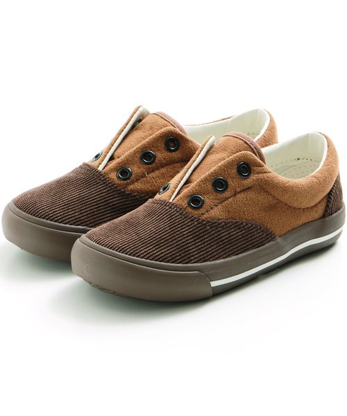 apres les cours（アプレレクール）の「トドラー異素材切替シューズ（スニーカー・キッズ・ブラウン/キナリ/カーキ/ブラック・18/16/19/17）」の4枚目の写真