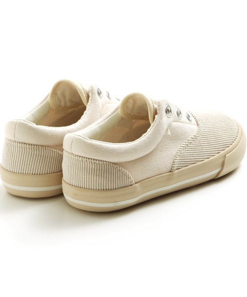 apres les cours（アプレレクール）の「トドラー異素材切替シューズ（スニーカー・キッズ・ブラウン/キナリ/カーキ/ブラック・18/16/19/17）」の10枚目の写真