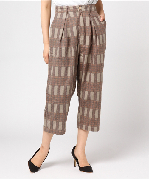 MERLOT(メルロー)の「ピラーチェック柄ワイドタックパンツ7074(その他パンツ・レディース・レッド/ブラウン/グレー・FREE)」の7枚目の写真